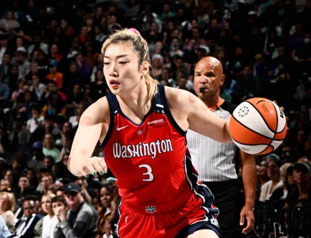 半岛体育-李梦季后赛出局 韩旭福星高照：1年冲击5冠？